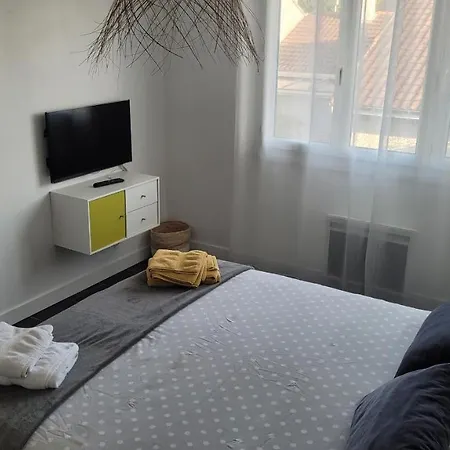 Avec Salle De Bain Privee Rum i privatbostad